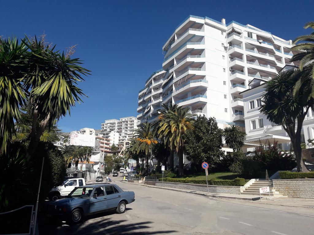Meni'S Family Apartament Σαράντα Εξωτερικό φωτογραφία