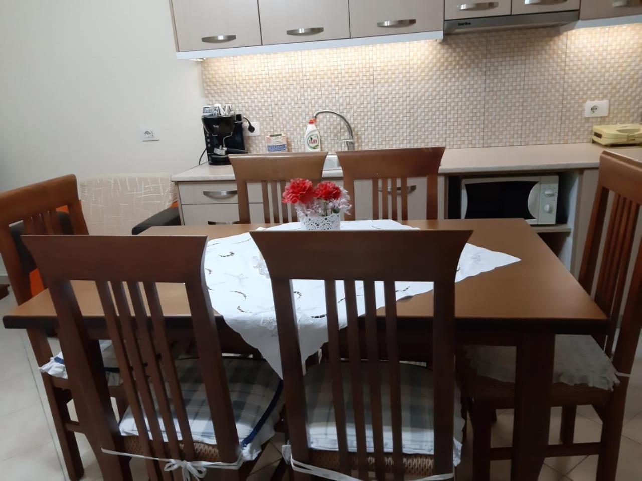 Meni'S Family Apartament Σαράντα Εξωτερικό φωτογραφία